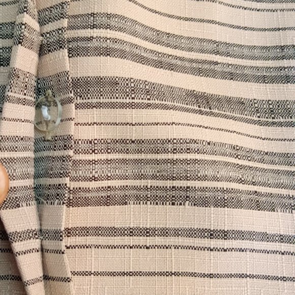 R & K Original Notch Collar 3/4 Sleeve Blazer - Picture 7 of 8
